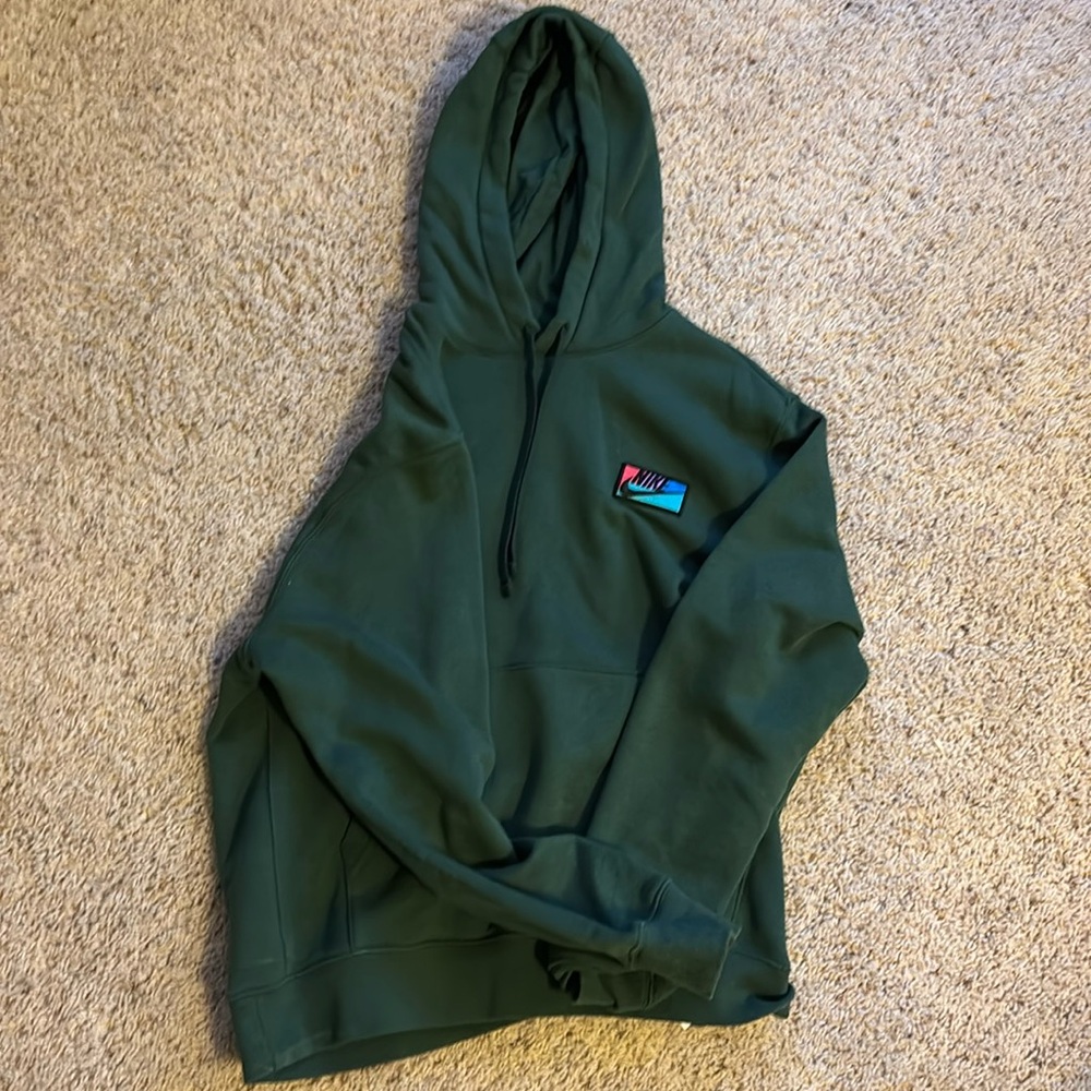 Nike sweatshirt